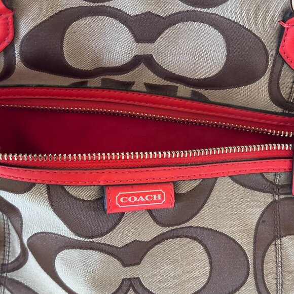 Coach Handbag - Picture 4 of 8